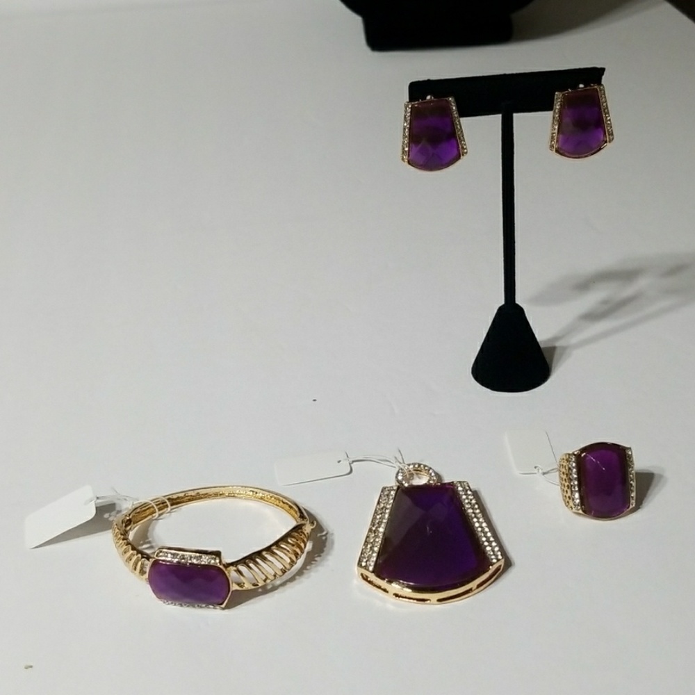 Purple jewelry set - Picture 8 of 8